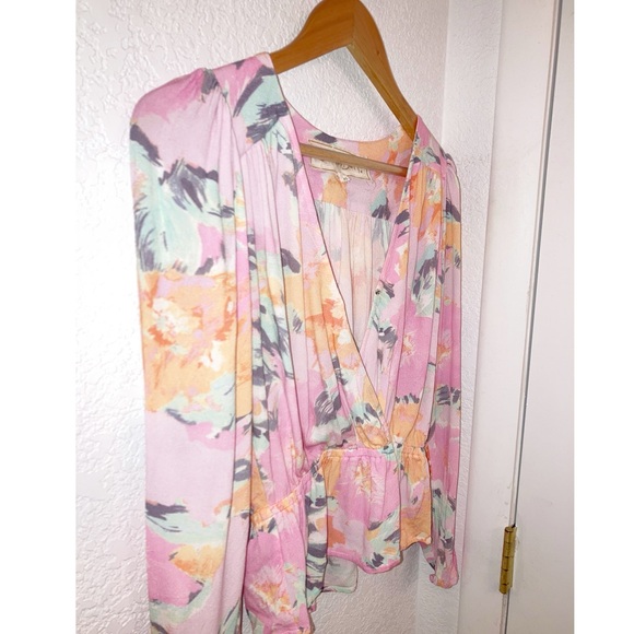 JEN’S PIRATE BOOTY Floral Deep V Neck Pink Peplum Blouse blouson sleeves SZ: XS - Picture 13 of 13